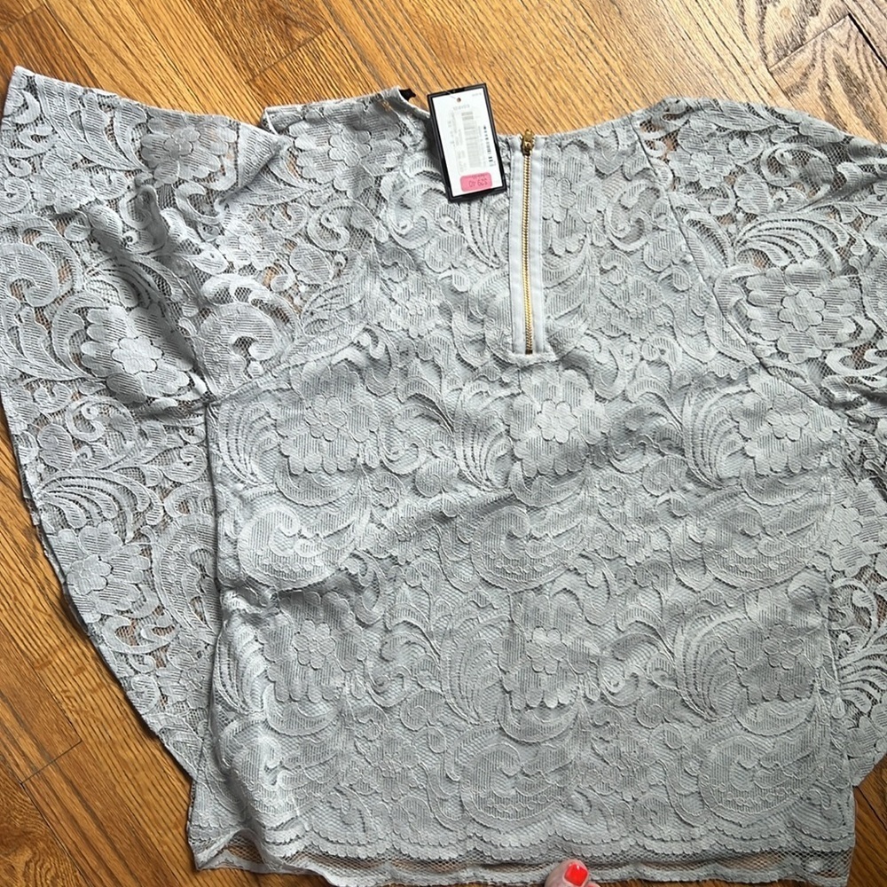 NWT Investments gray lace short sleeved dress top Med - Picture 6 of 6